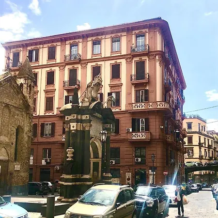 Archivio 32 Neapolitan Apartmán